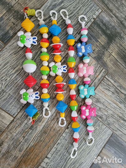 Растяжка подвеска погремушка на коляску кроватку