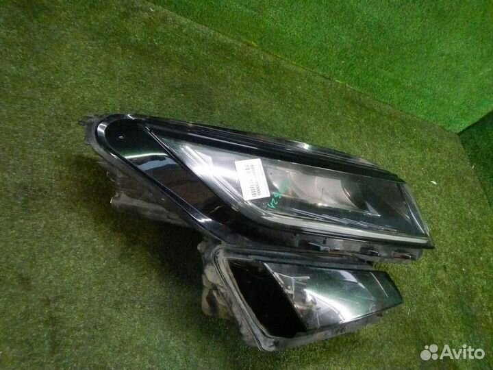 Фара правая Skoda Kodiaq