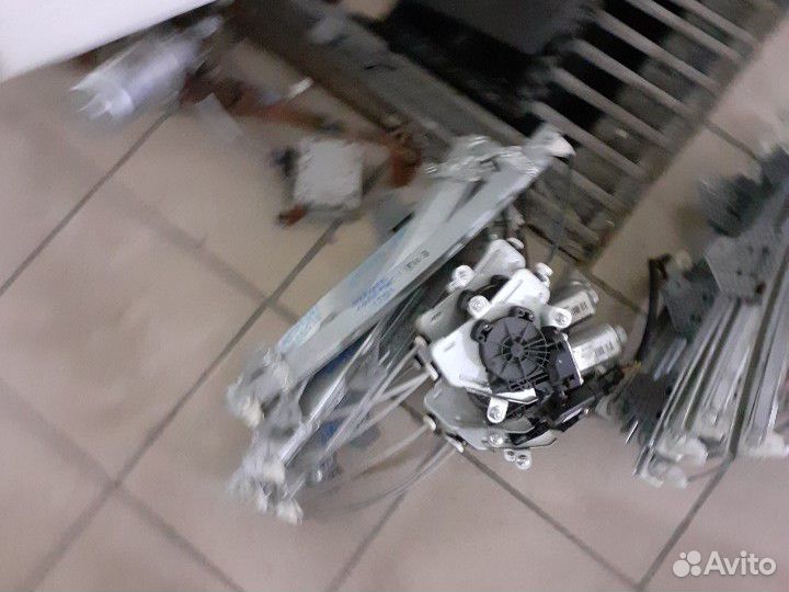 Стеклоподъемник передний левый правый Солярис 1