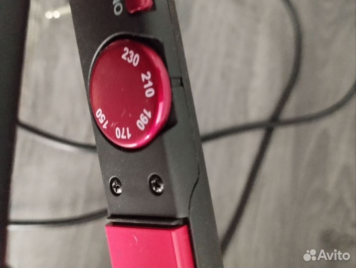 Выпрямитель утюжок