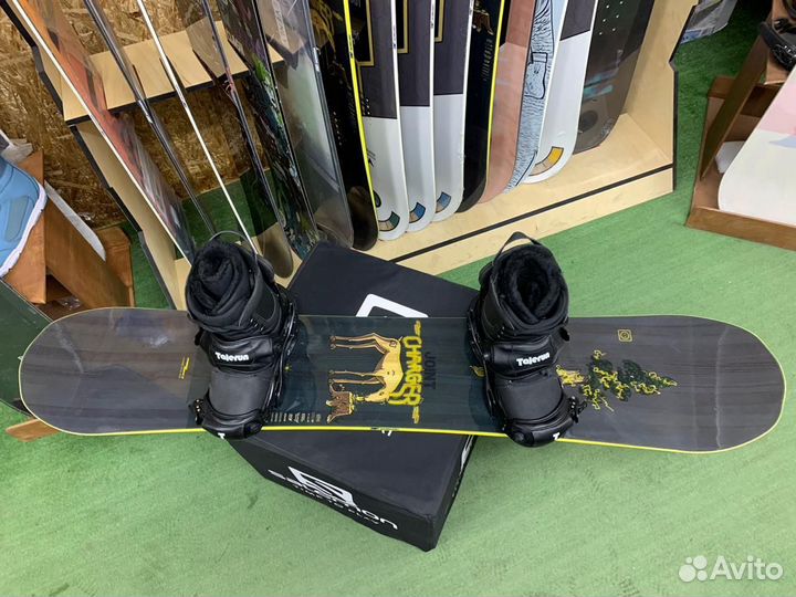 Сноуборд Joint Charger