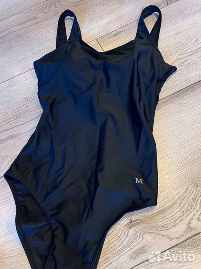 Купальник слитный женский