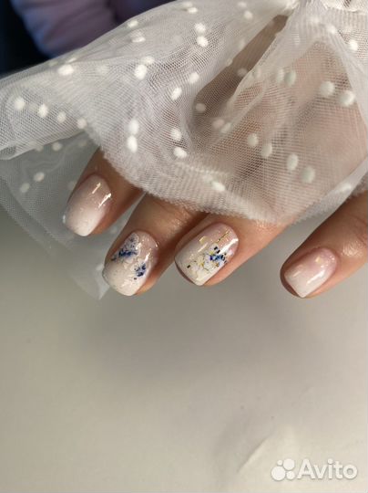 Маникюр и наращивание ногтей
