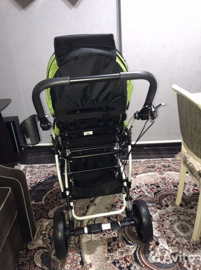 Коляска для детей с дцп