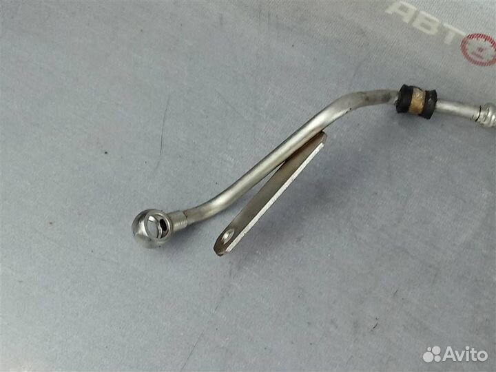 Трубка маслопровода VW Passat (B5+) 2000-2005