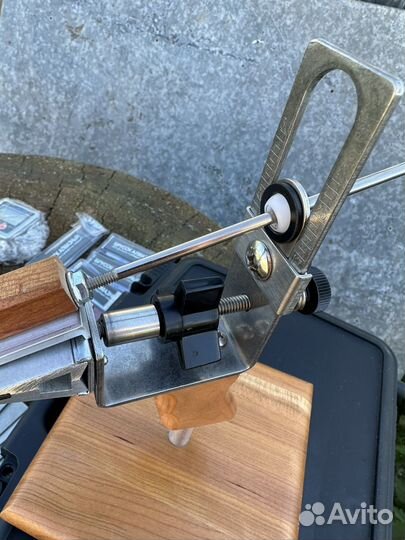 Точилка KME с допами для заточки ножей и топоров