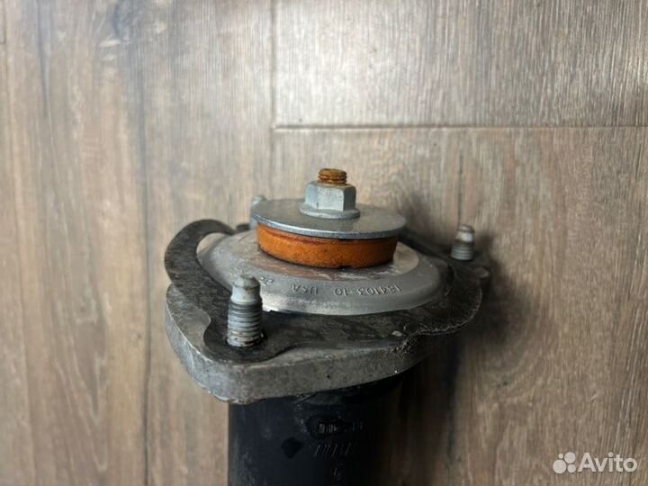 Амортизатор задний левый Bmw X5 50Ix E70 LCI N63