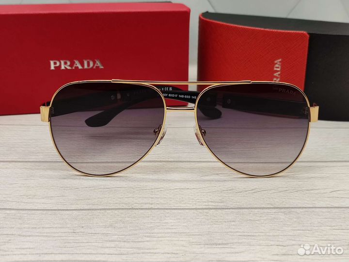Очки авиаторы Prada