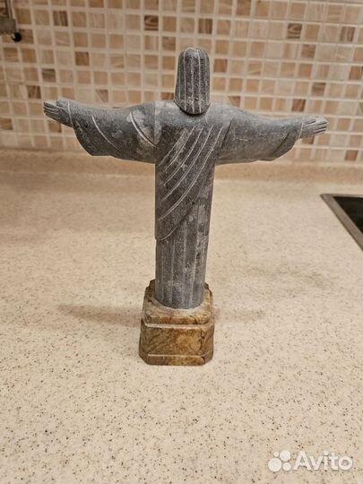 Статуэтка Иисуса Христа