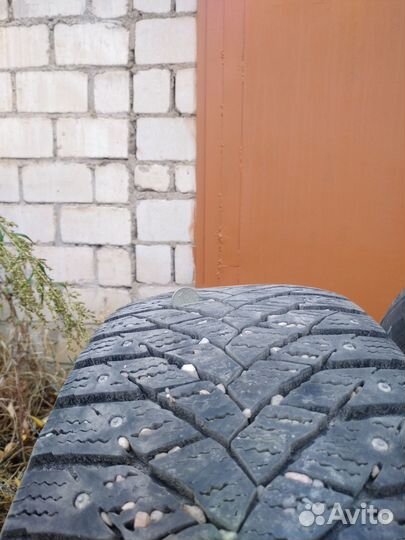 Triangle PS01 225/60 R17 102