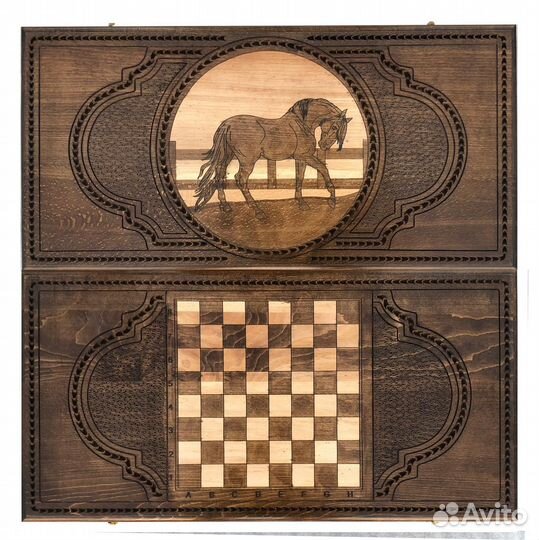 Нарды и шашки резные Лошадь в загоне 61 х 61 см Бук Армения 62456