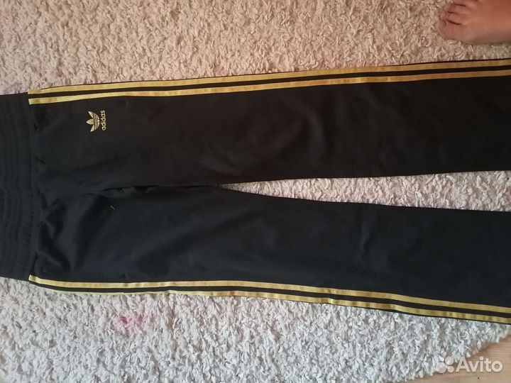 Спортивная одежда 42-44,44