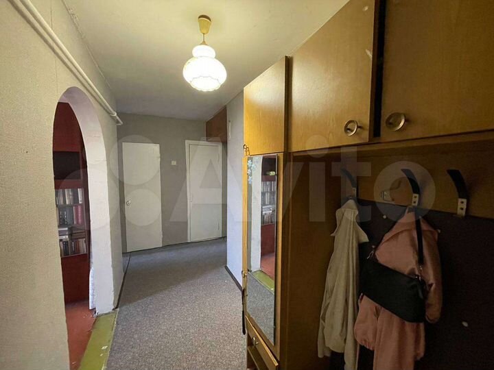 3-к. квартира, 64,1 м², 2/5 эт.