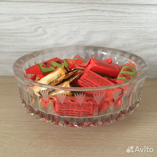 Хрустальная конфетница для Елены