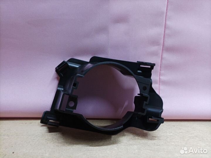 Кронштейн птф правый Renault Logan 1 2004-2014