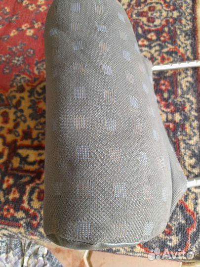 Подголовник