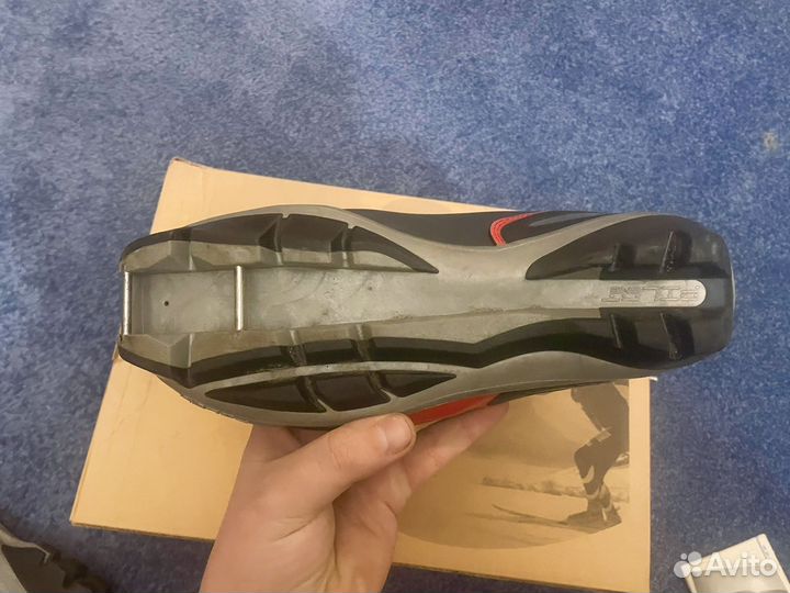 Лыжные ботинки salomon escape 7 pilot