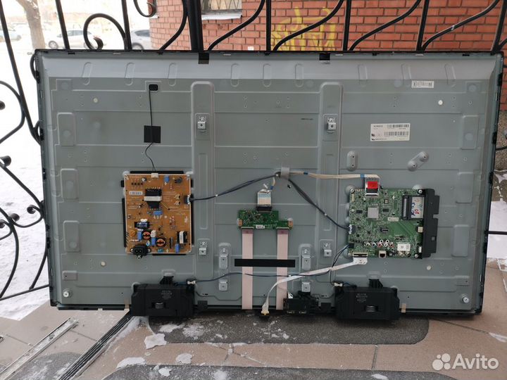 Телевизор LG 49LJ595V (Разбор)(По запчастям)