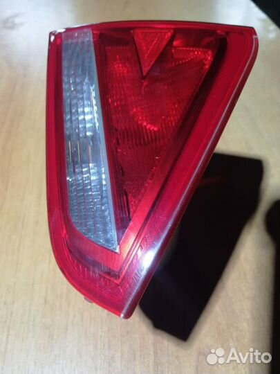Фонарь правый внутренний Audi A5 8T Coupe