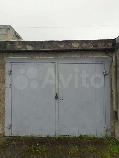 Гараж, > 30 м²