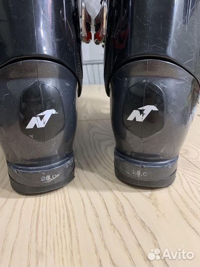 Горнолыжные ботинки nordica