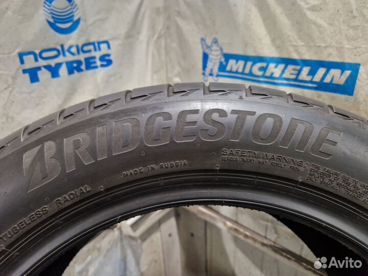 Bridgestone Turanza T005 215/55 R17 94V