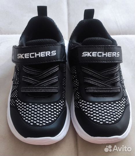 Детские кроссовки skechers 25 р