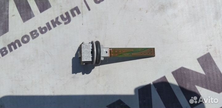 Датчик температуры воздуха Volkswagen Golf 5