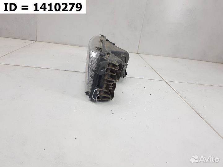 Птф передняя левая Volkswagen Tiguan