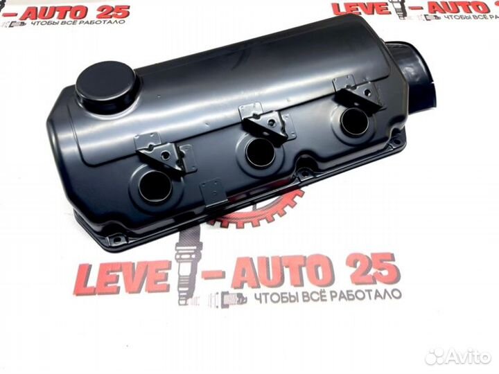 Клапанная крышка Mitsubishi 6G74 / Левая