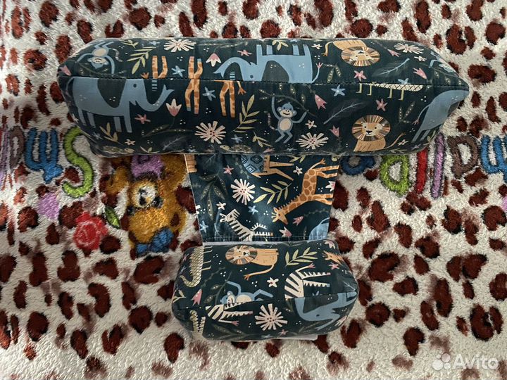 Позиционер для сна новорожденных