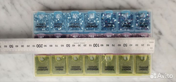 Стразы для ногтей