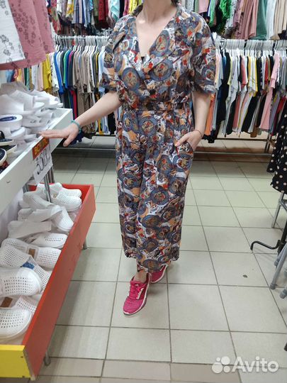 Комбинезон, ткань-штапель х/б в отличном состоянии