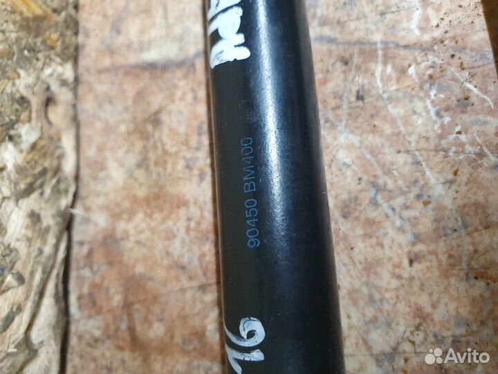 Амортизатор двери багажника Nissan Almera N16 2000