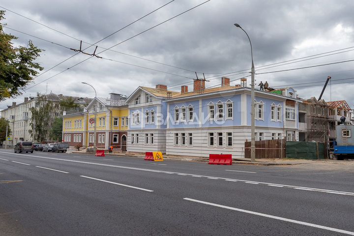 2-к. квартира, 86 м², 1/3 эт.