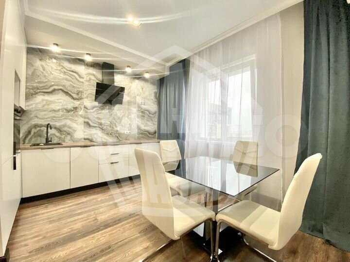 2-к. квартира, 63 м², 22/23 эт.