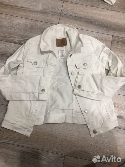 Джинсовая куртка для девочки