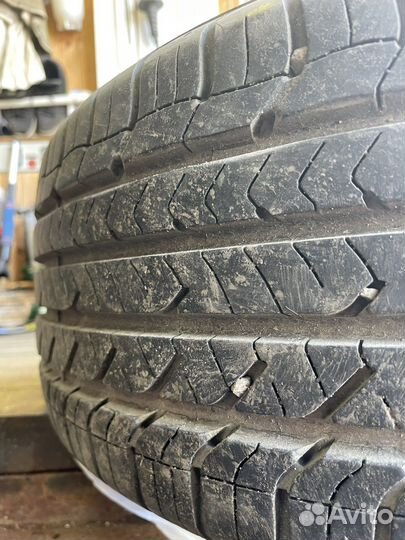 Goodyear Eagle Sport 215/50 R17