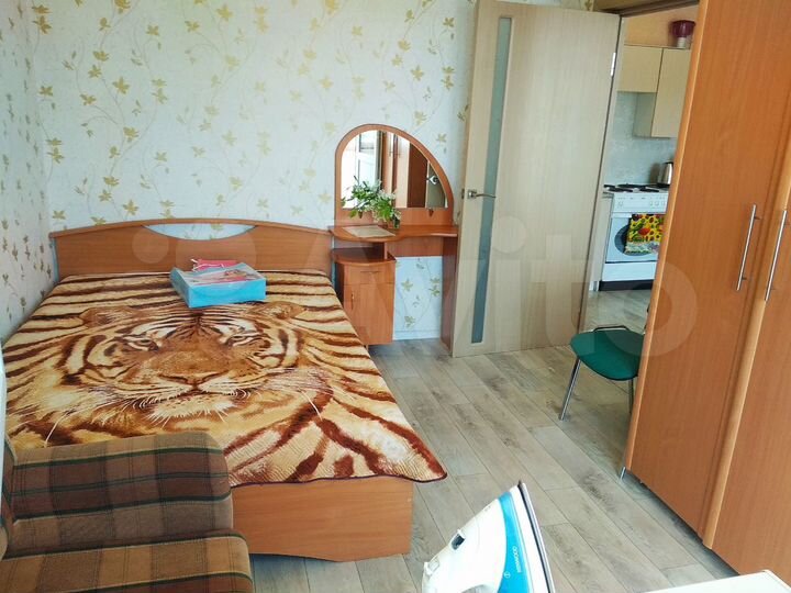 2-к. квартира, 32 м², 1/17 эт.