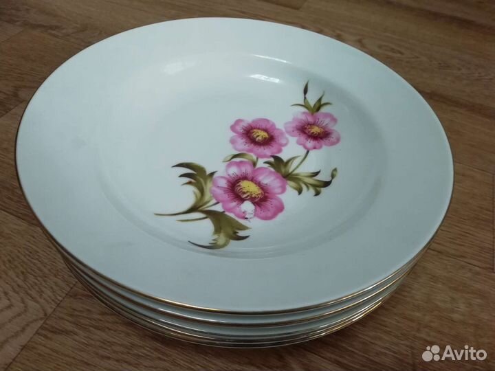 Продается Набор посуды