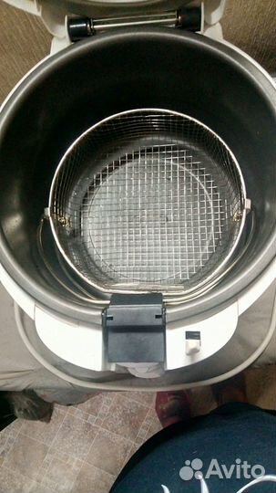 Фритюрница daewoo DI-2302S в коробке