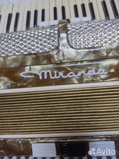 Аккордеон мастеровой-немецкий Miranda (ретро)
