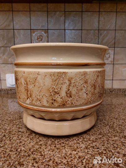 Керамические горшки для цветов бу