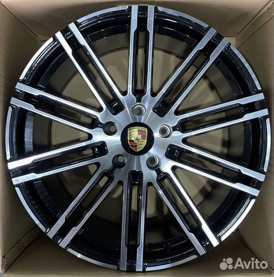 Диски на Porsche Panamera Порше Панамера R21