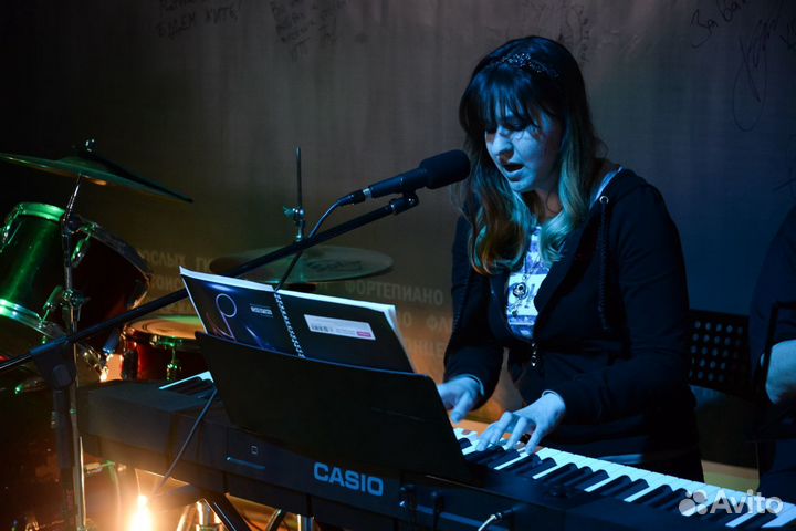 Уроки вокала и фортепиано