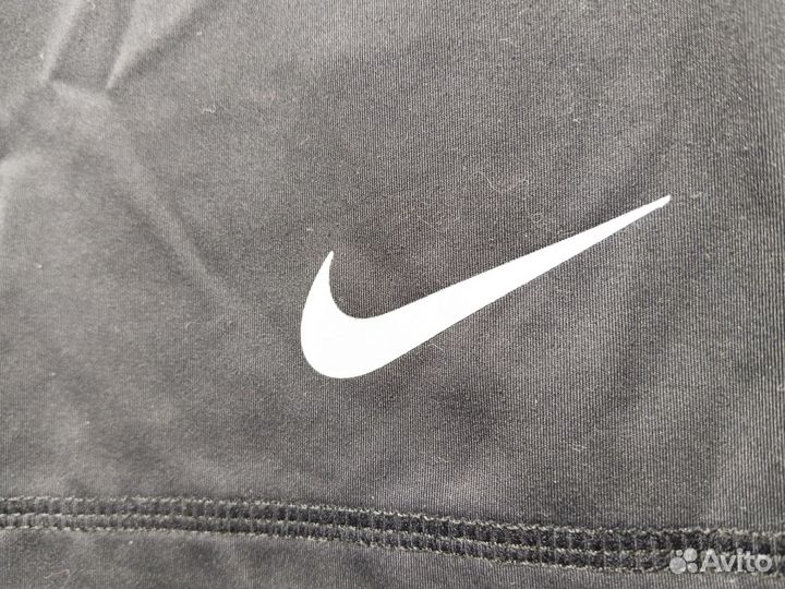 Беговые шорты женские Nike