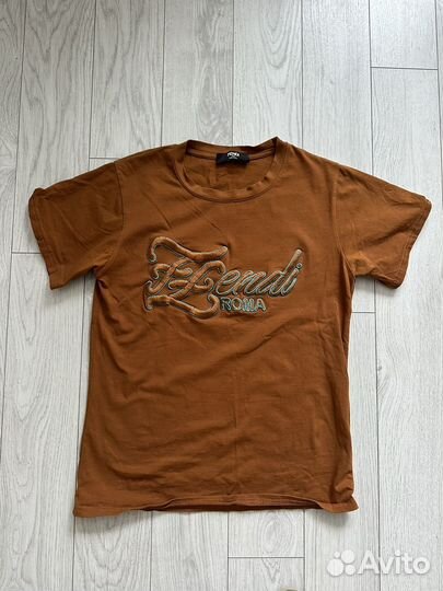 Футболка fendi