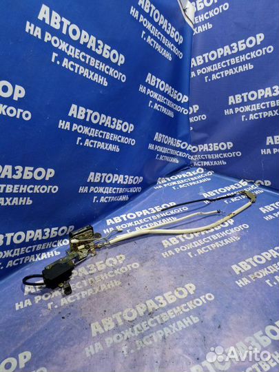 Задний правый замок двери Газ Волга 31105 седан