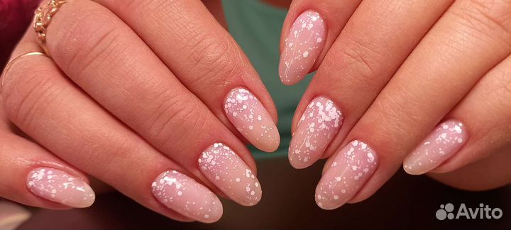 Маникюр с покрытием гель-лаком