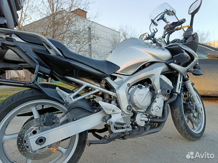 Yamaha fz6